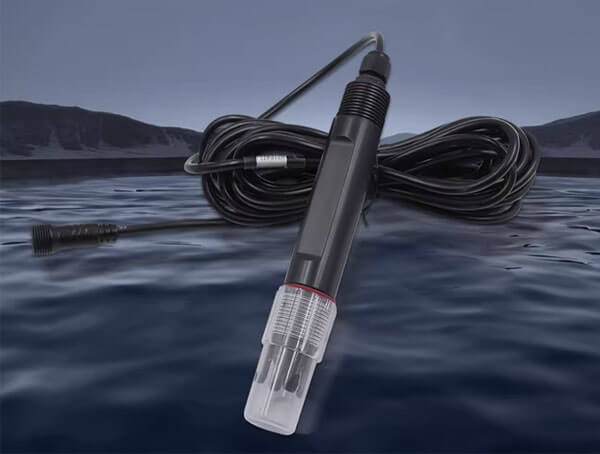 Integrated ORP sensor