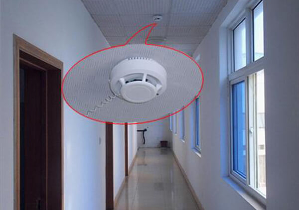 Smoke alarms in corridors